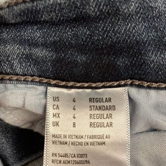 ⭐️ American Eagle High Rise Jeggings Super Stretch Size 4 Regular ⭐️ - Picture 9 of 9